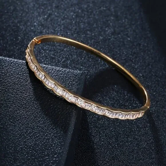 14K Gold Womens 2ct Diamond Bangle Bracelet 14 K Sterling Silver